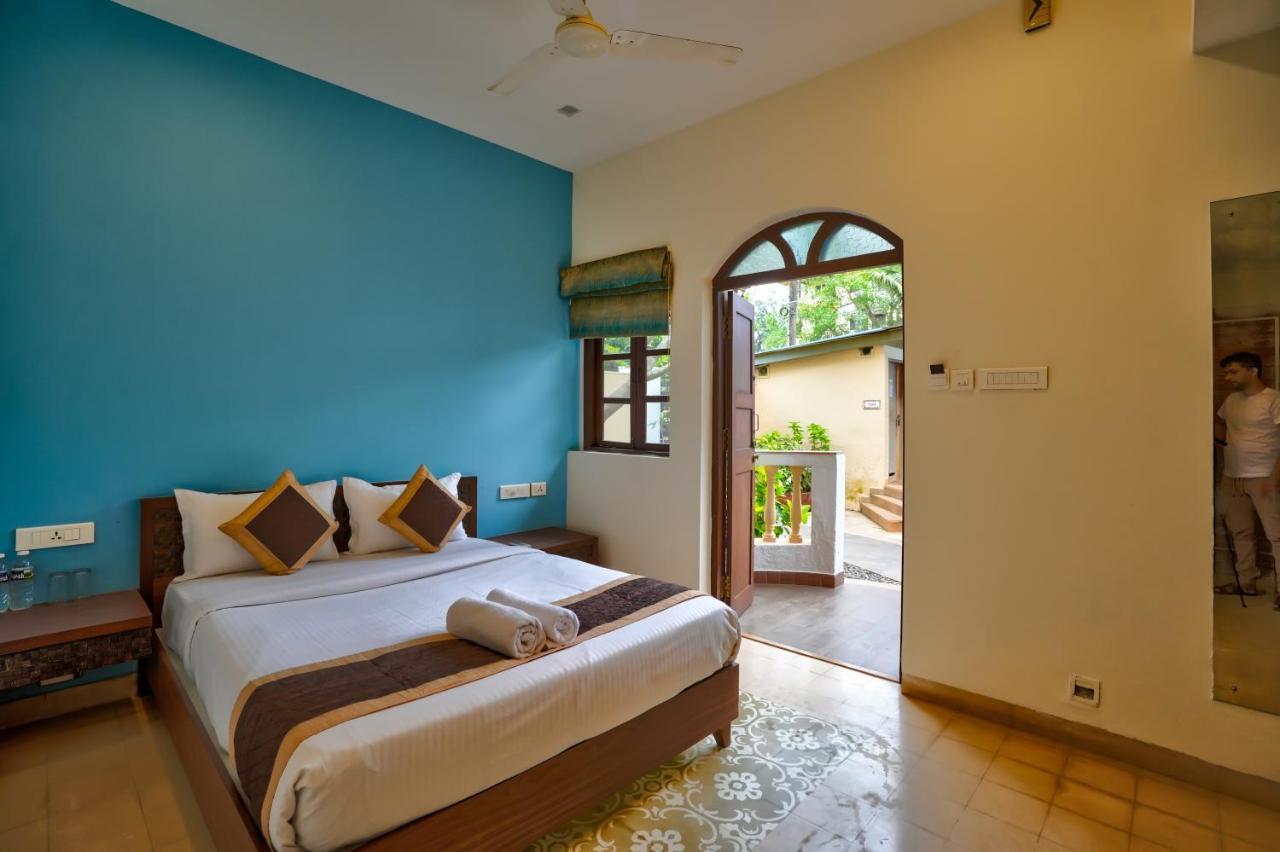 Coco Goa Resort & Apartments GOA Exterior photo